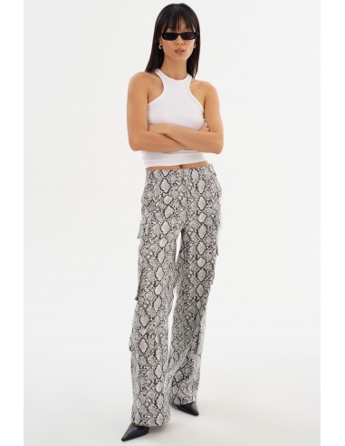 BOBBI | Faux Leather Cargo Pants hantent personnes